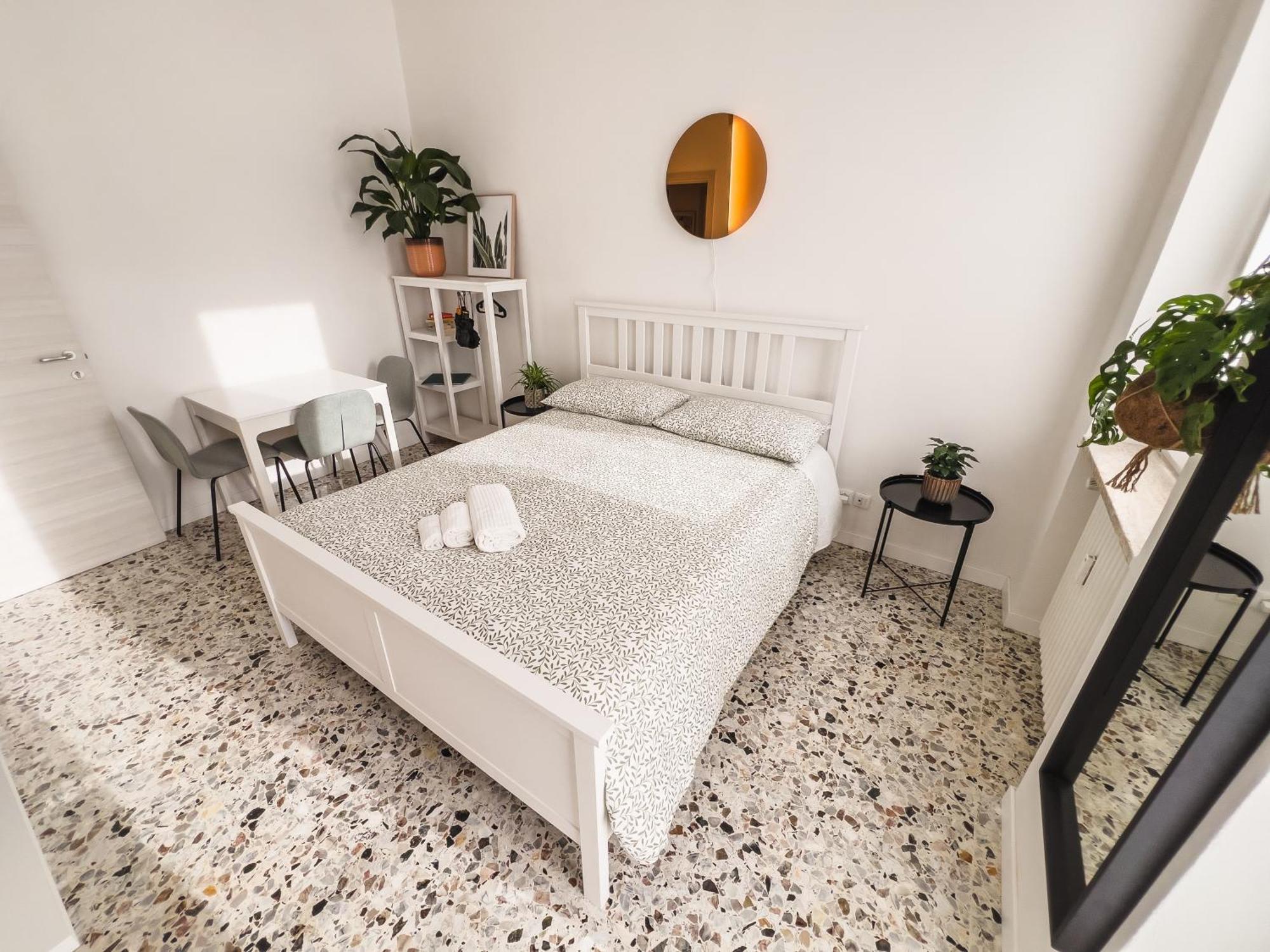 Freshly Renovated 10 Minutes From Arena Daire Verona Dış mekan fotoğraf